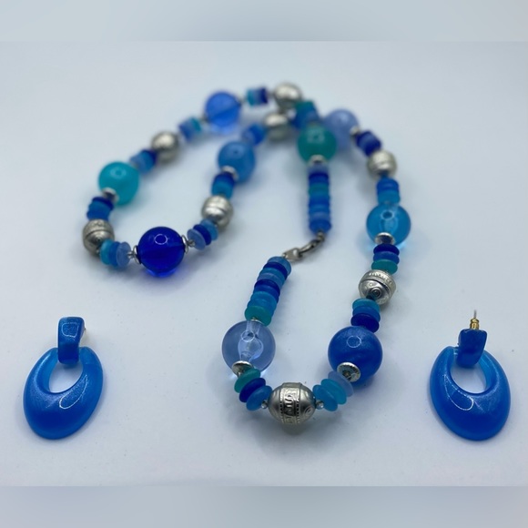 Mixed Bead Necklace and Matching Earring Set - Picture 6 of 6